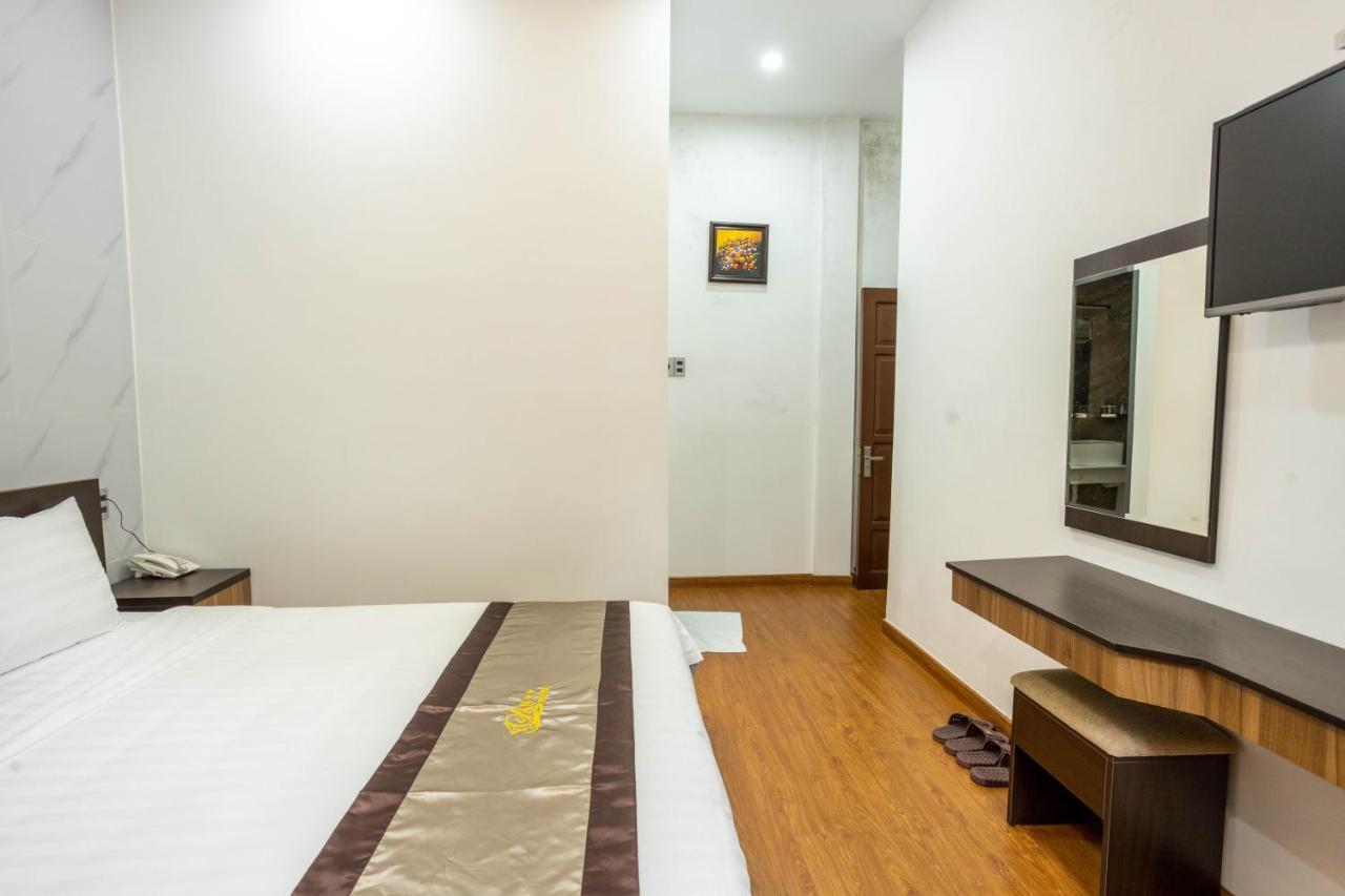 Khach San Y Lan 2 Da Lat Exterior foto